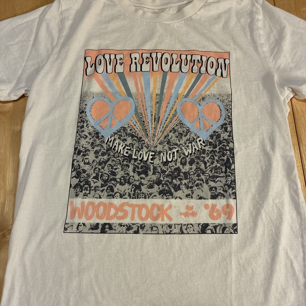 Woodstock 69 Tshirt Women's Small